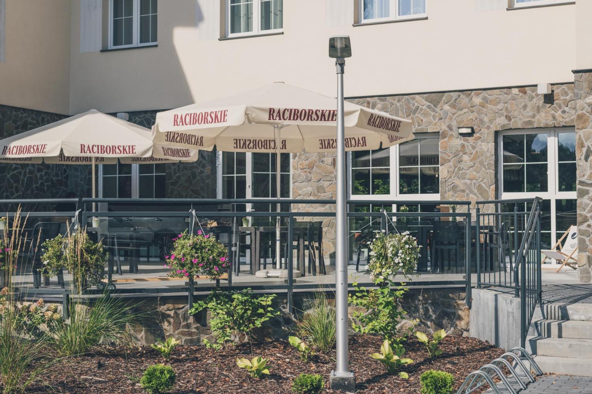 Country Club Zywiec Hotel Spa I Domki Caloroczne Exterior foto